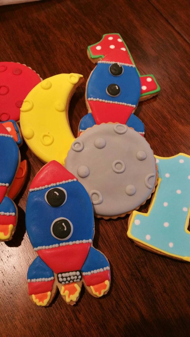 To the moon cookies One Dozen (12) - Ladybug bake shop