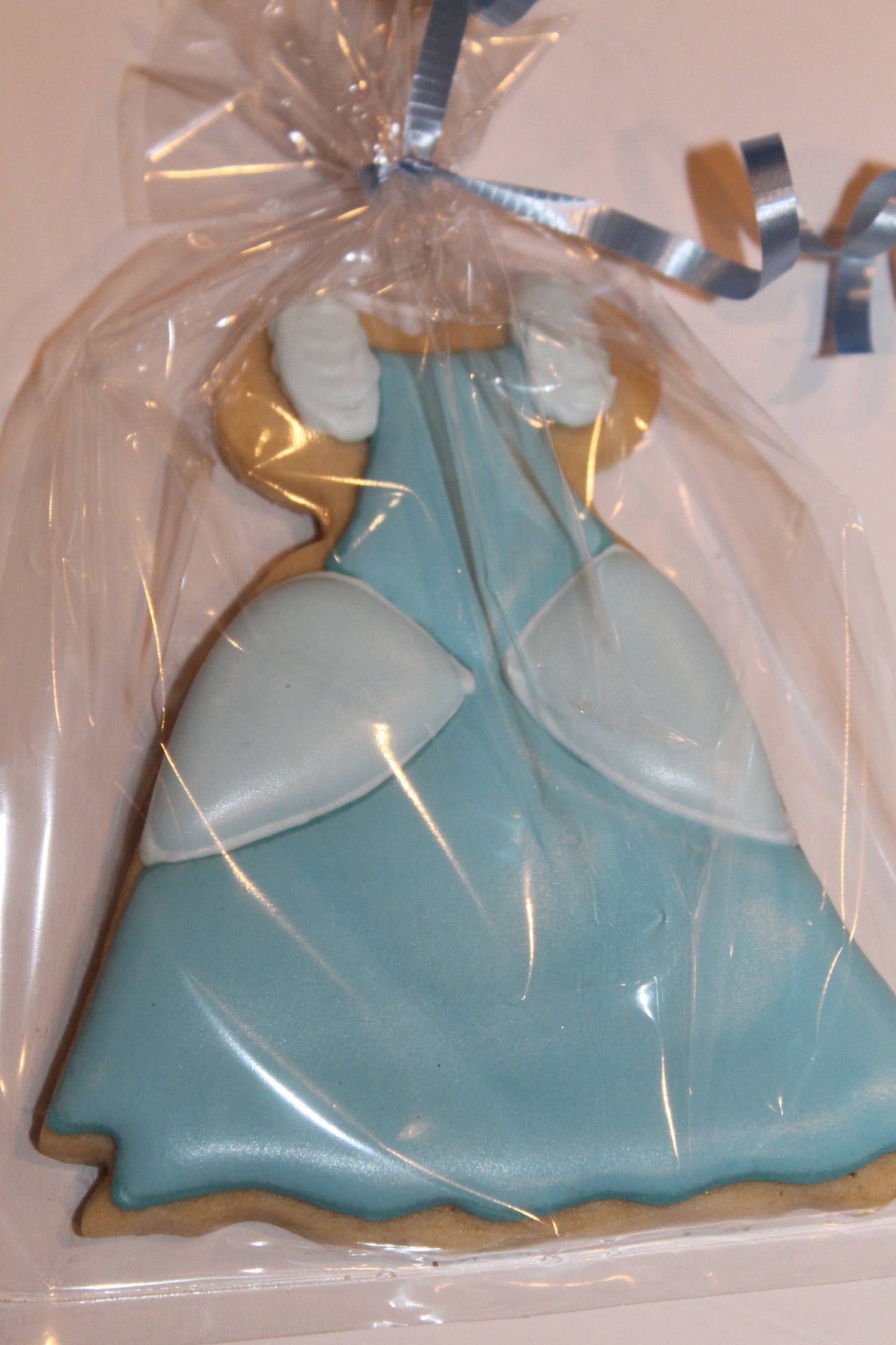 Princess cookies One Dozen (12) - Ladybug bake shop