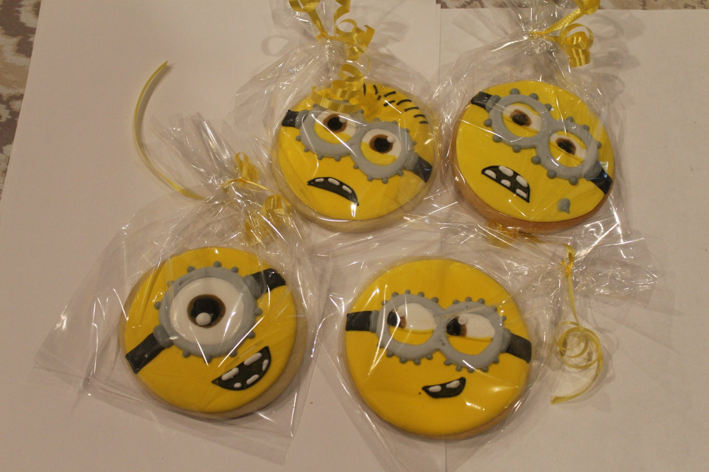 minion cookies (inspired by Despicable Me)  One dozen 12 - Ladybug bake shop