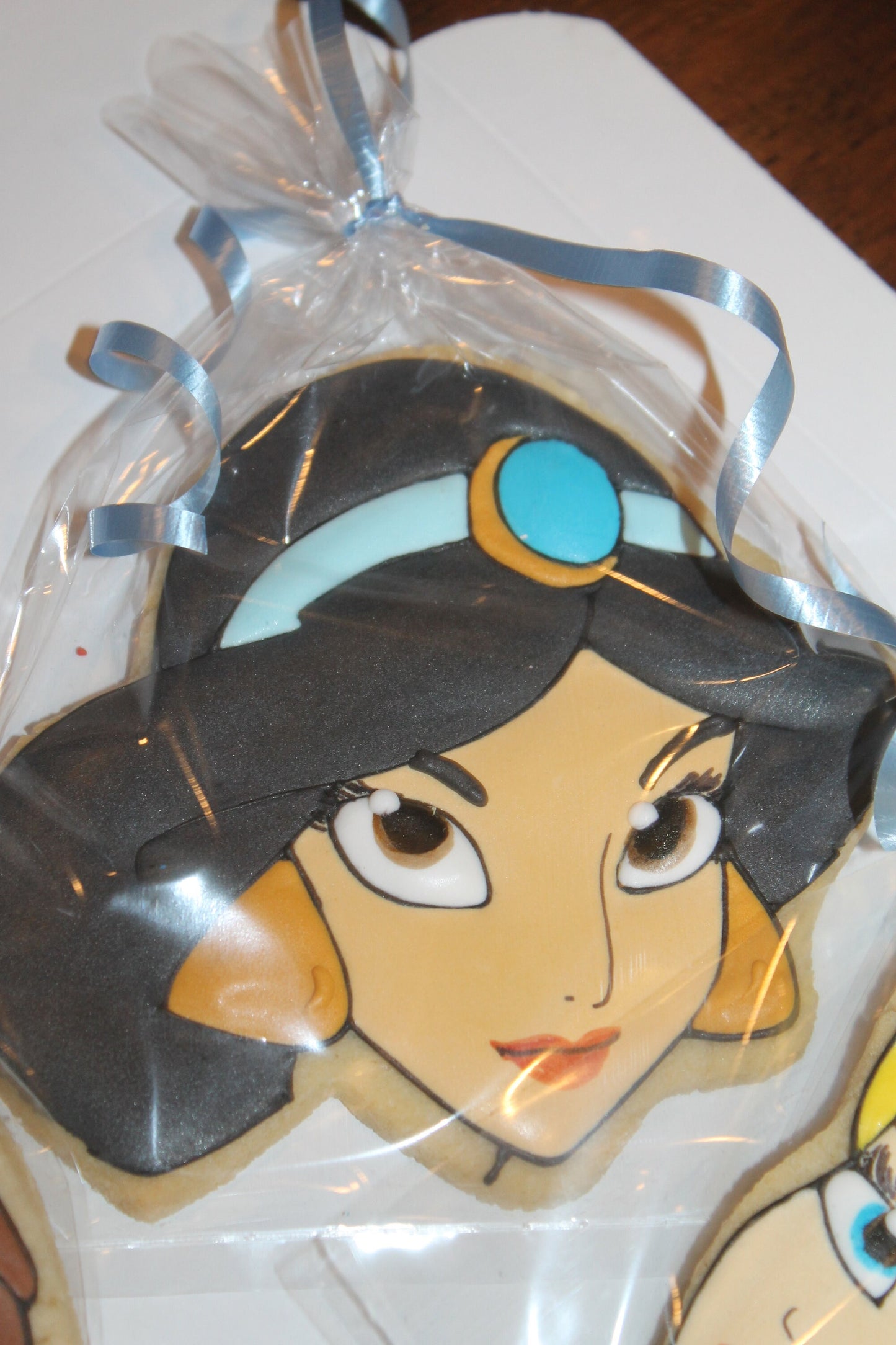 Princess cookies 1 dozen (12) - Ladybug bake shop